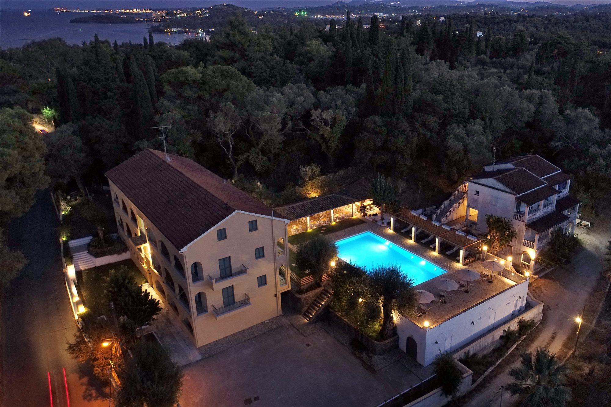 Villa Karmar Hotel Apartments Дасія Екстер'єр фото
