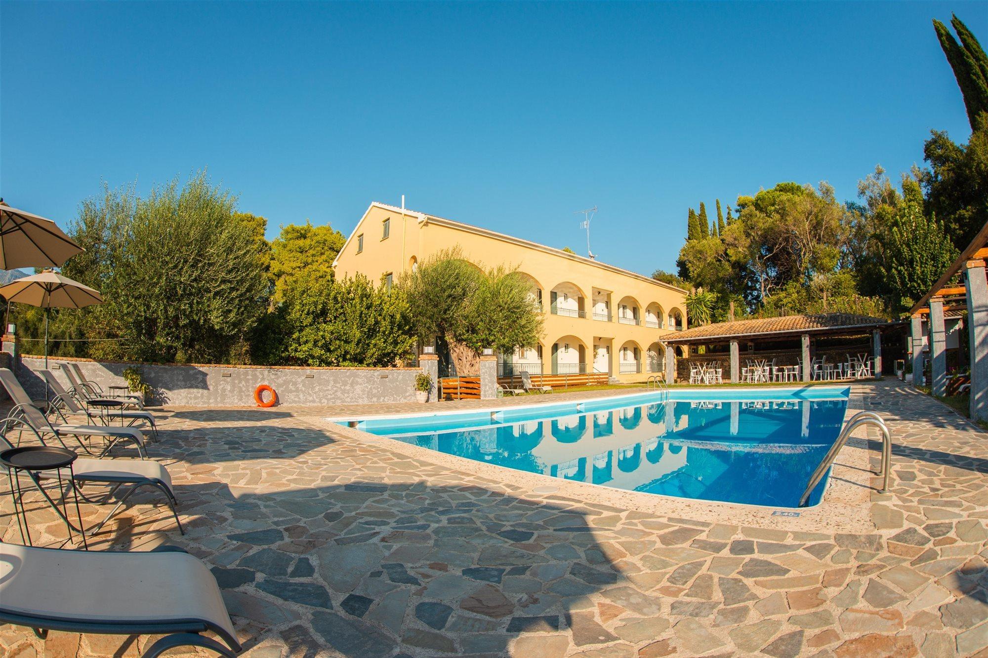 Villa Karmar Hotel Apartments Дасія Екстер'єр фото