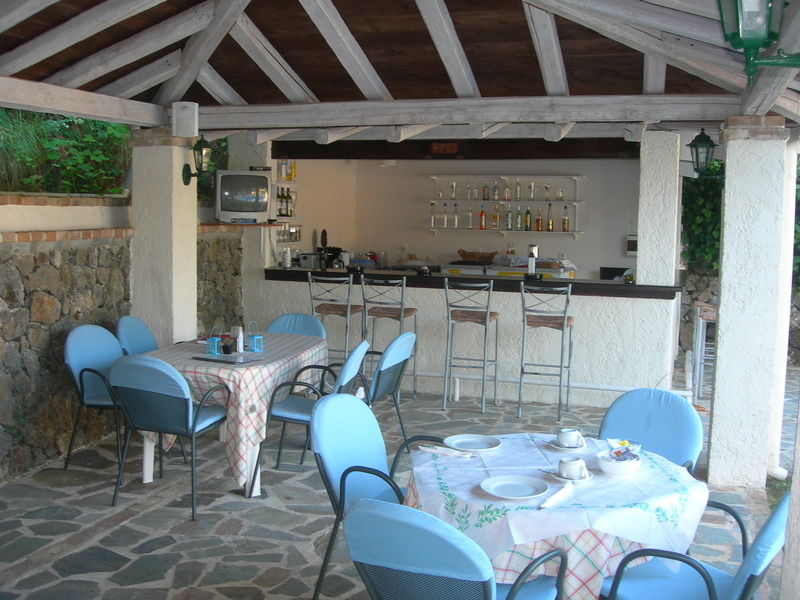 Villa Karmar Hotel Apartments Дасія Екстер'єр фото