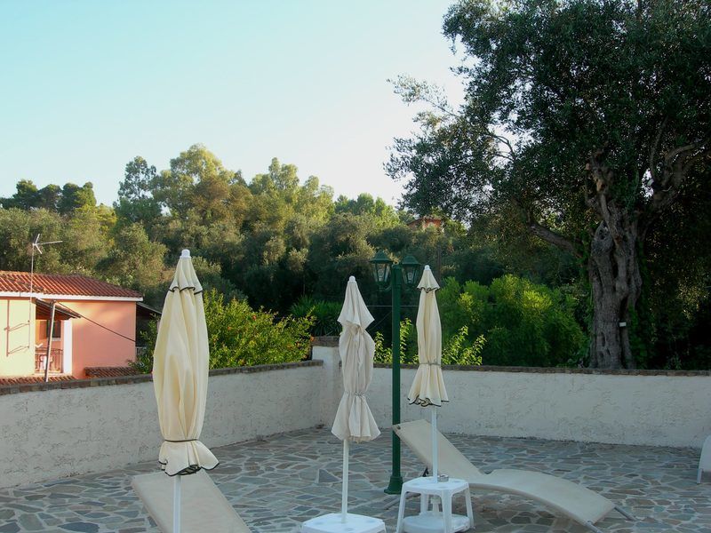 Villa Karmar Hotel Apartments Дасія Екстер'єр фото