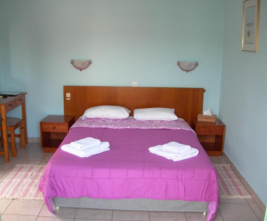 Villa Karmar Hotel Apartments Дасія Екстер'єр фото
