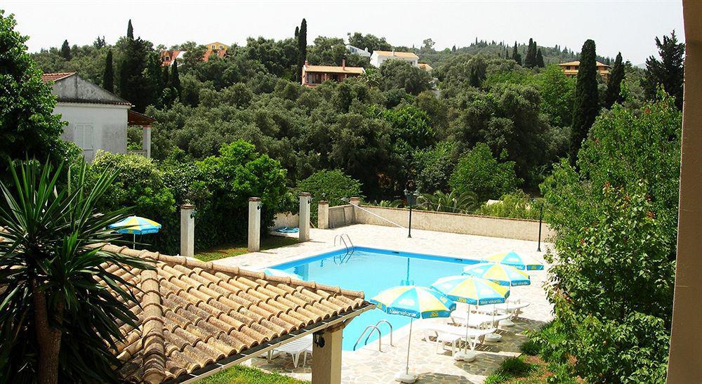 Villa Karmar Hotel Apartments Дасія Екстер'єр фото